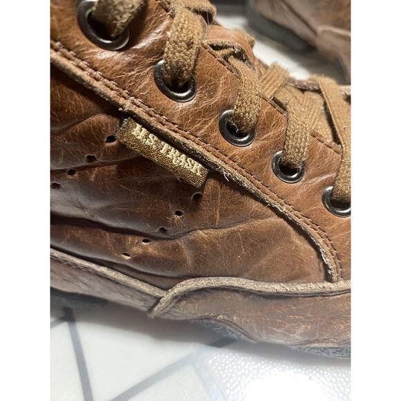 HS Trask Boots 9.5 M Kalispell Brown Leather Lace Up Chukka Ankle Shoes